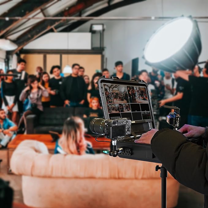 GoStream Deck Kit can be powered by AC IN, DC IN or a USB power-bank, and with a built-in USB DC 5V out, it effortlessly powers additional devices like your cameras